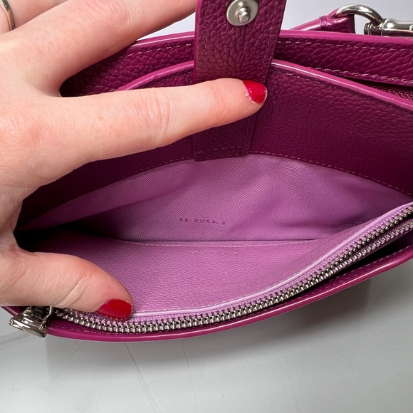 COACH Cross Body Bag Genuine Leather Magenta Purple Mauve EUC - Picture 12 of 16